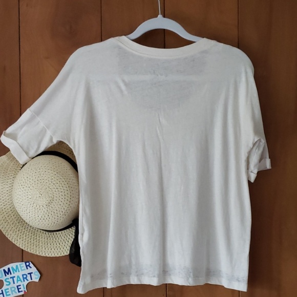 Tokyo Darling |White Short Sleeve Top size S/P - Picture 2 of 5